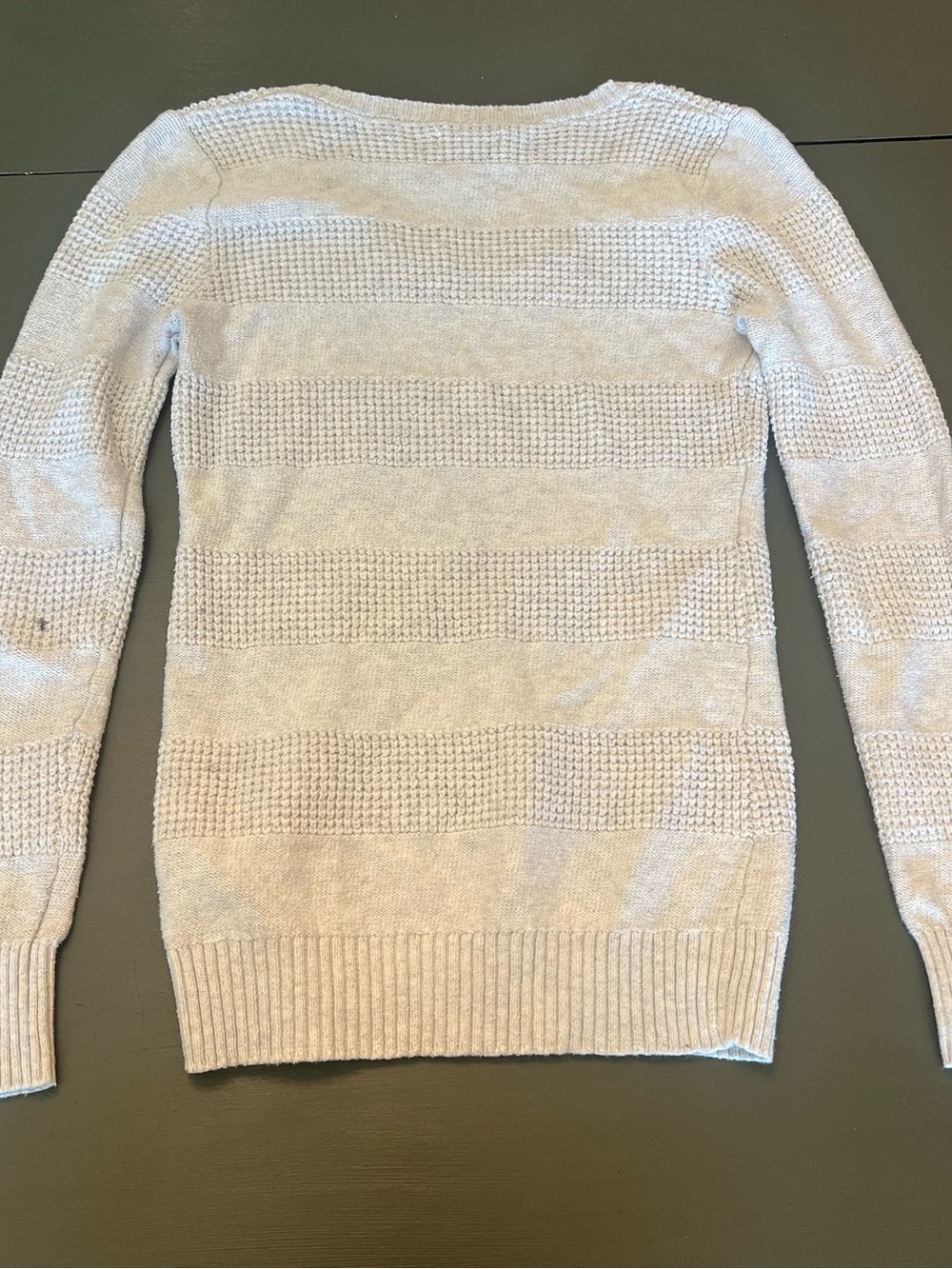 Old Navy Women’s light blue Textured Crewneck Sweater - Picture 4 of 5